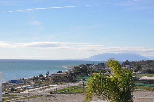 Mooie grote lichte villa op slechts 200 meter van zee in rustige urbanisatie - Andalusie Spanje - 2