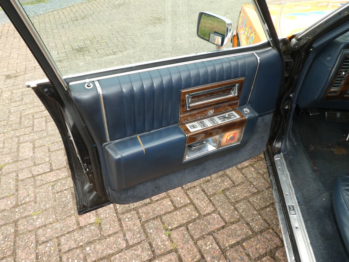 Cadillac Brougham Limousine - Afbeelding 8