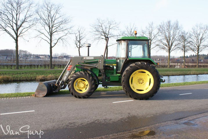 TRA15084 tractoren John Deere 3140 van-gurp.nl Wijhe - nr. 1