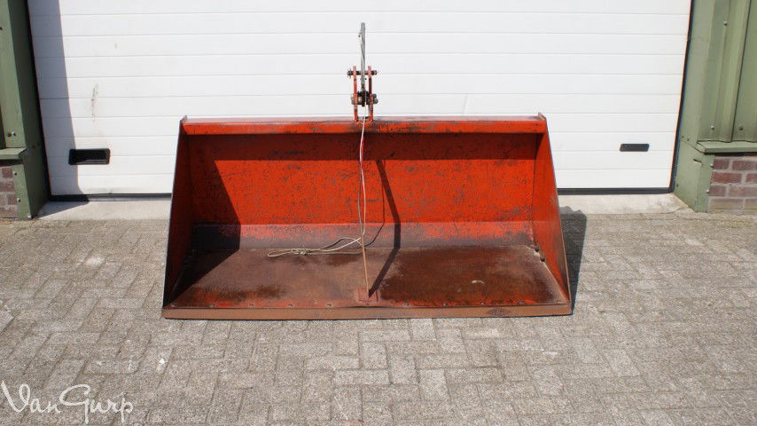 DIV151937 diversen Hekamp trekkerbakje 1.80meter van-gurp.nl Wijhe - nr. 1