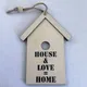 tekstbord (hout/huis) met quote; House + Love = Home - 0 - Thumbnail