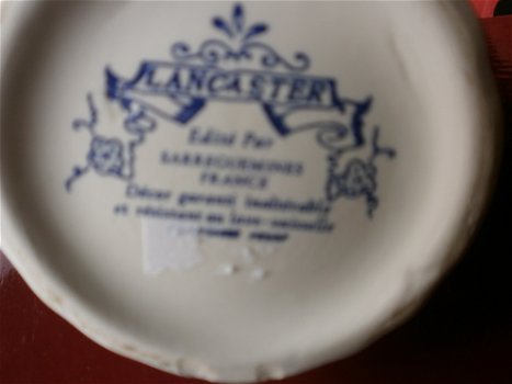 prachtige gave grote melk-kan van Sarrequemines France --Lancaster,bleu - 3
