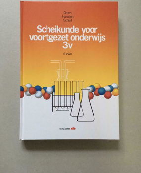 Scheikunde voor voortgezet onderwijs 3V. 5 VWO. Isbn: 9027541299 / 9789027541291 . - 0