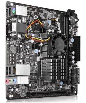 ASRock C70M1 R2.0 – Retail - onboard CPU | DDR3 | ITX - 2