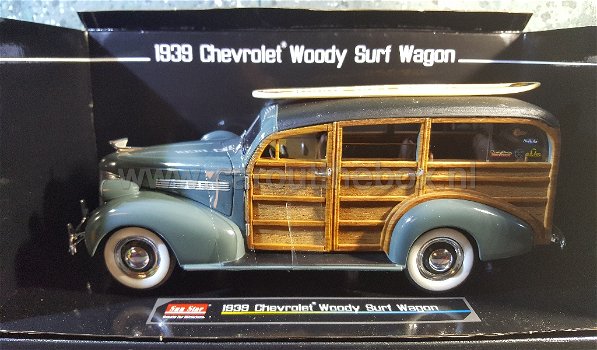 1939 Chevrolet WOODY surf wagon 1:18 Sunstar - 0