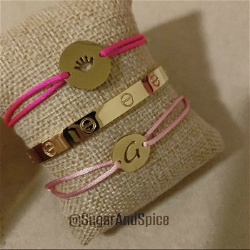 Initial letter armband aan zijden koord 18k verguld - 3