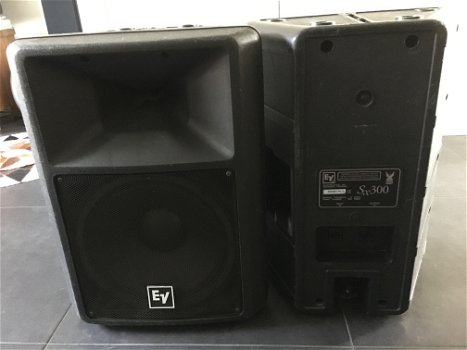 Speakers (set) Electro-Voice EV-SX300 12