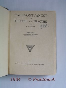 [1934] Radio ontvangst in theorie en praktijk Deel I+II, Swierstra, Van Campen - 1