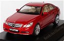 1:43 Schuco Mercedes Benz E-Klasse Coupé C207 2009 opal red - 2 - Thumbnail