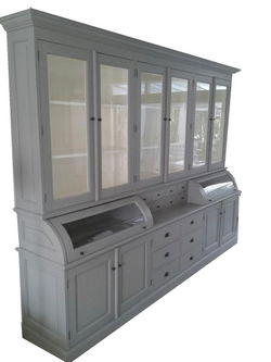 Grijze grutterskast 300 x 210cm met bolle kleppen