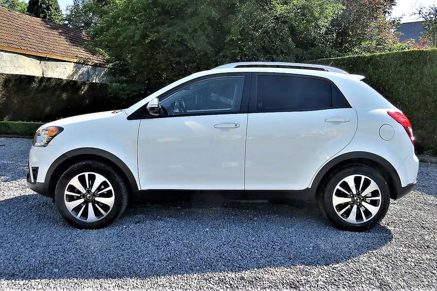 SsangYong Korando 2.0 DT 2WD - 02 2015 - Afbeelding 2