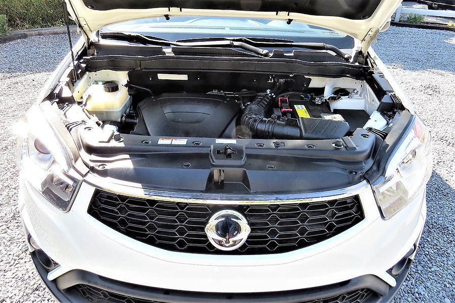 SsangYong Korando 2.0 DT 2WD - 02 2015 - Afbeelding 4