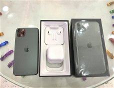 Iphone 11 Pro Max Nieuw met bon!