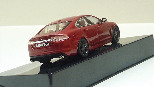 Ixo Jaguar XFR 1:43 - 1