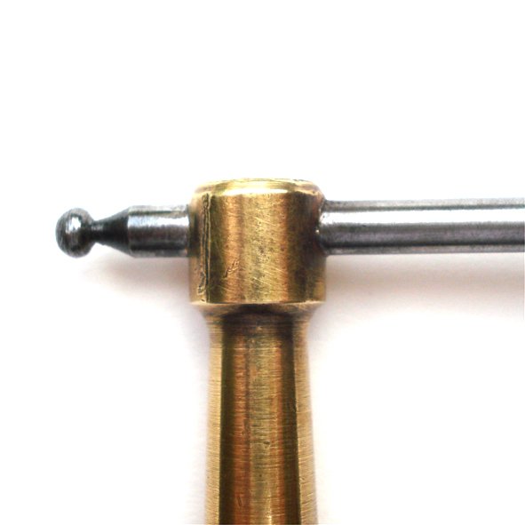 De mooiste !! Kwaliteits Comtoise Sleutel, 5,5 mm. - Afbeelding 3