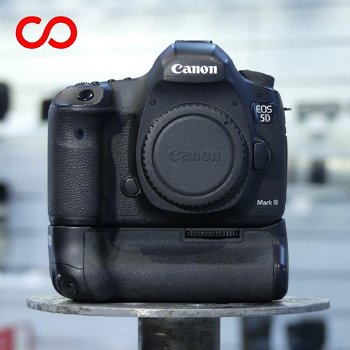 ✅ Canon EOS 5D Mark III + Battery Grip (2584) - 0