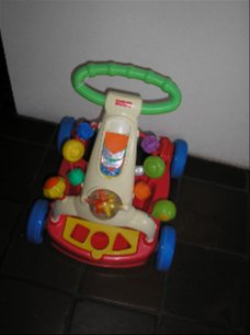 Fisher price- loopwagentje - met div. speelmogelijkheden