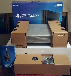 Sony PlayStation 4 Pro + 1TB + 2 controls + 5 g ames + PS Camera 