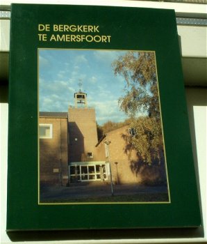 De Bergkerk te Amersfoort(Wagenaar, ISBN 90610960810). - 0