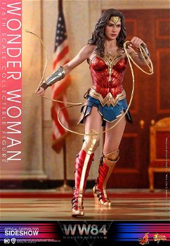 Hot Toys Wonder Woman 1984 MMS584 - 3