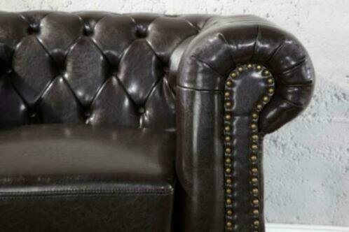 Fauteuil Chesterfield donkere koffie met klinknagels - 2