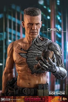 HOT DEAL Hot Toys Deadpool 2 Cable MMS583 - 2