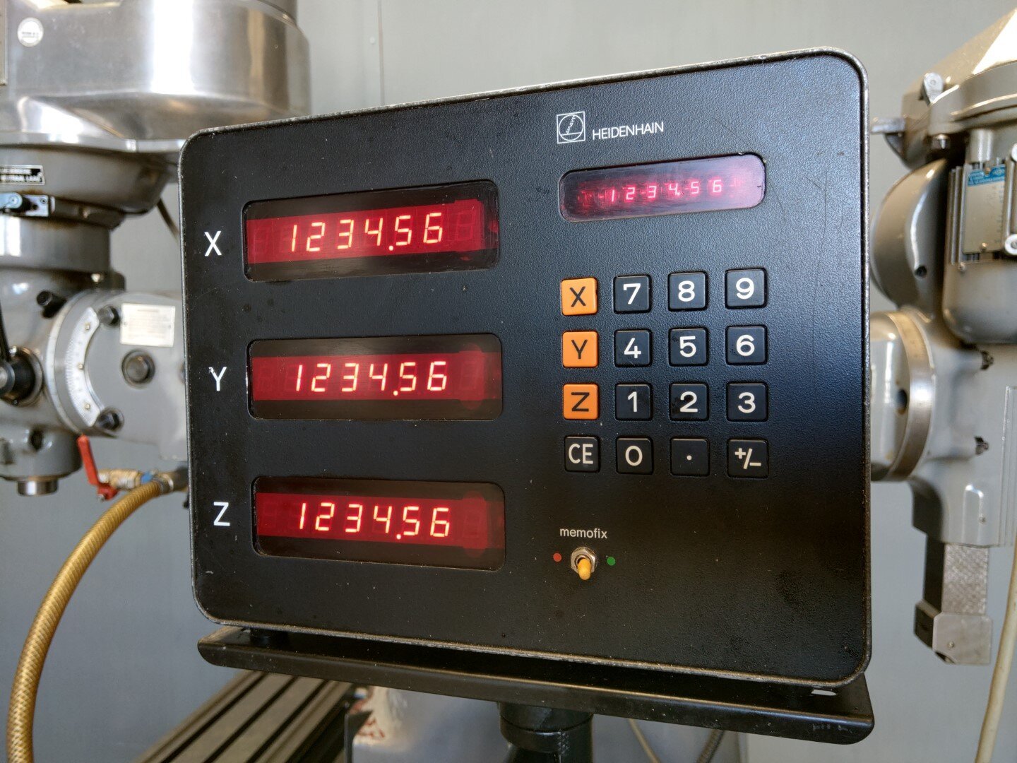 Verticale toren freesmachine Bridgeport met steekkop - sold - Afbeelding 5