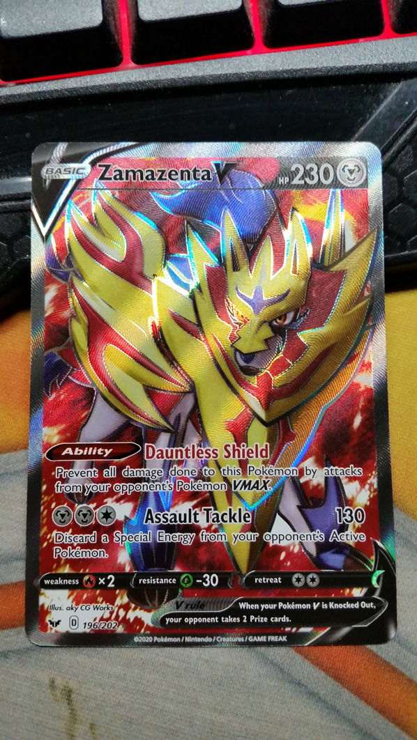 Zamazenta V (Full Art) 196/202 Sword and Shield - nr. 1