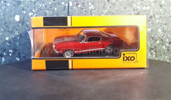 Ford Mustang Shelby GT 350 1965 rood 1:43 Ixo - 3