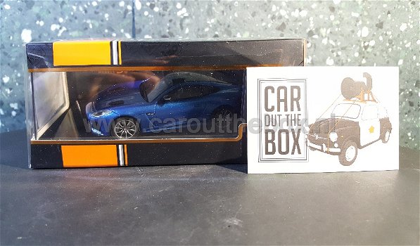 Jaguar F-Type SVR 2016 blauw 1:43 Ixo - 4