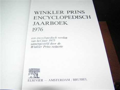 Winkler Prins jaarboek - 2