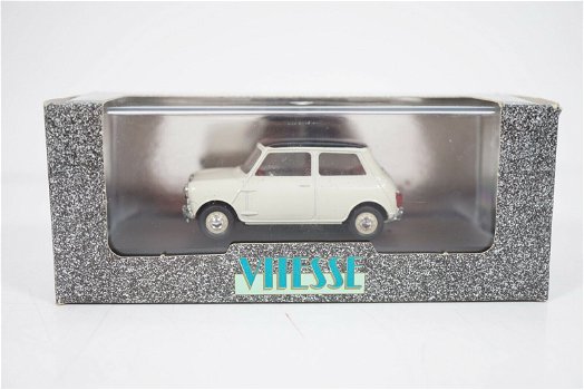 1:43 Vitesse 580 Austin Cooper 1963 Mini wit met zwart dak - 0