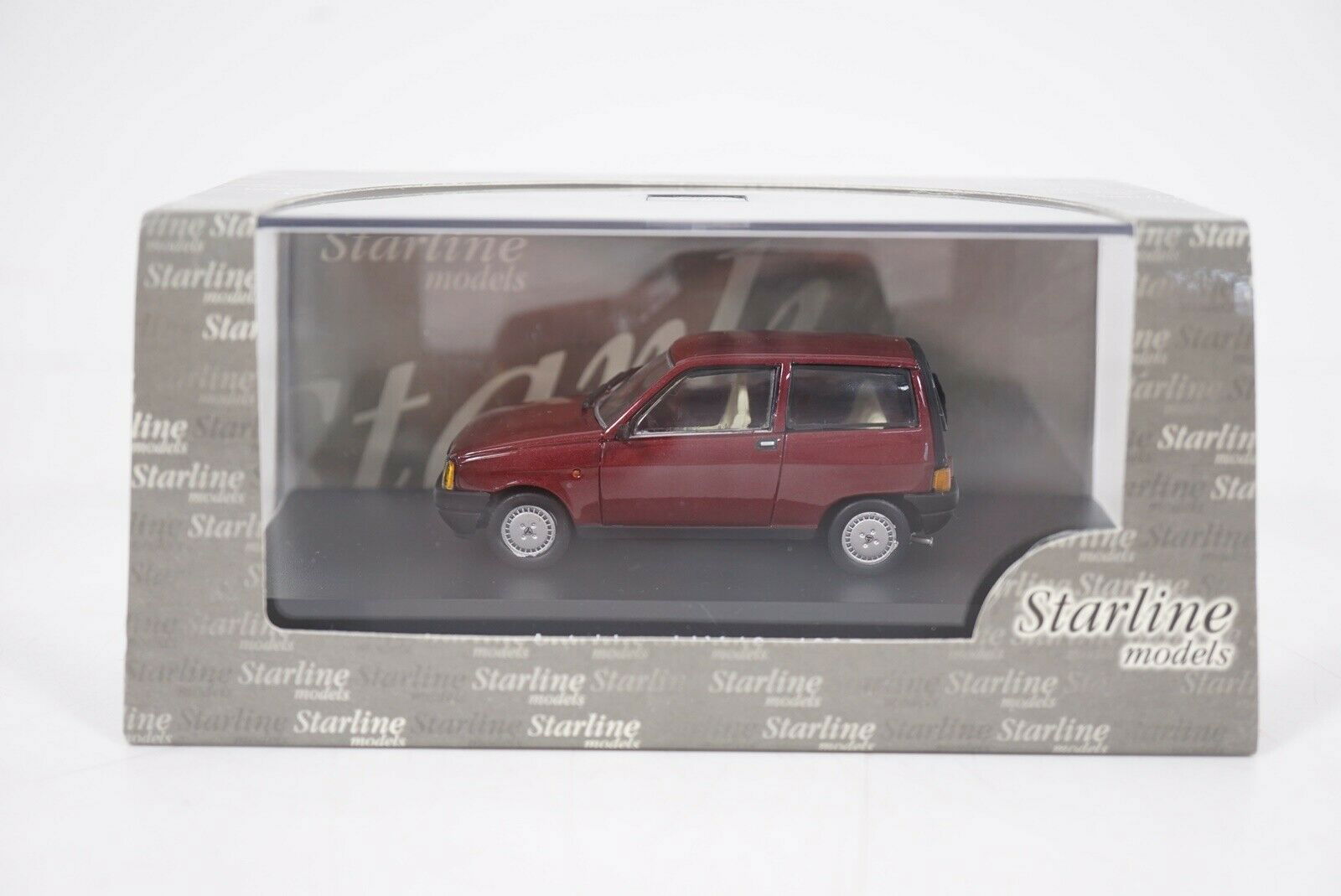1:43 Starline Autobianchi Y 10 1985 Amaranto rood - nr. 1