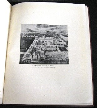 [Engeland] 2 portfolio's + 4 boek oa Winchester College 1933 - 2