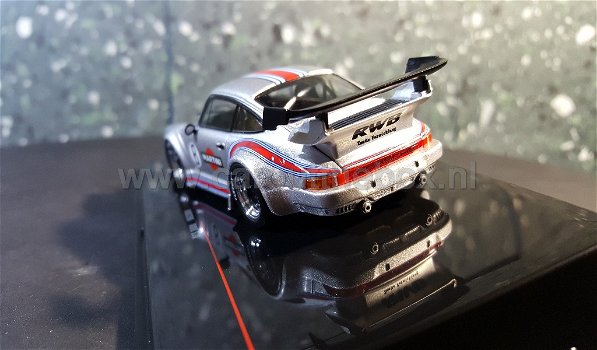 Porsche 911 RWB (930) Martini #8 1:43 Ixo - 2