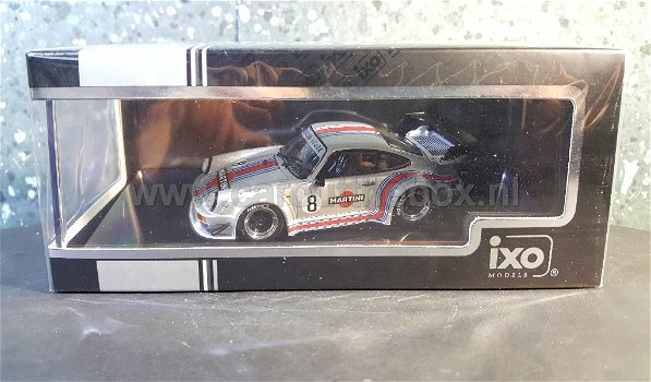Porsche 911 RWB (930) Martini #8 1:43 Ixo - 3