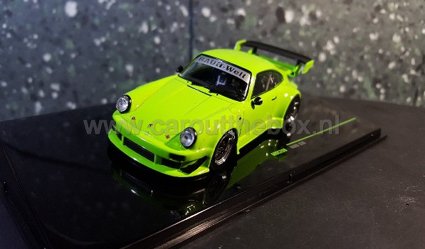 Porsche 911 RWB (930) groen 1:43 Ixo - 1