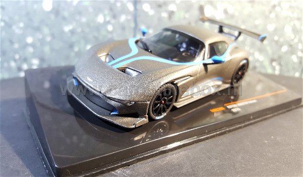 Aston Martin Vulcan 2015 1:43 Ixo - 1