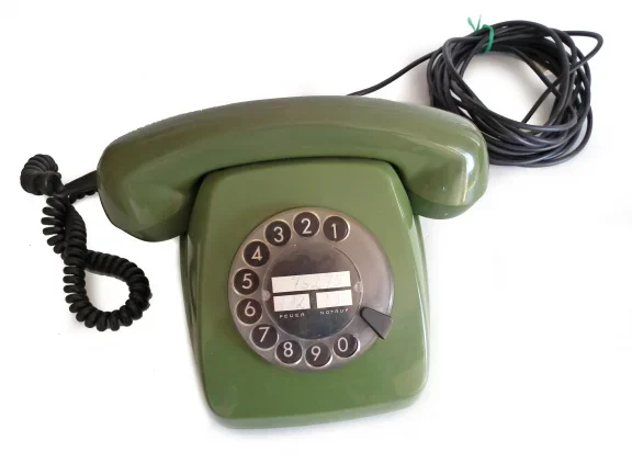 retro groene telefoon met draaischijf - nr. 1