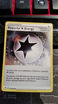Powerful C Energy 176/189 Uncommon Sword & Shield: Darkness Ablaze - 0