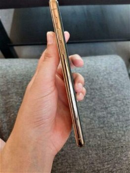 Iphone 11 Pro MAx 64 GB - 2