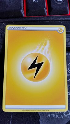  Lightning Energy  2020 Sword & Shield