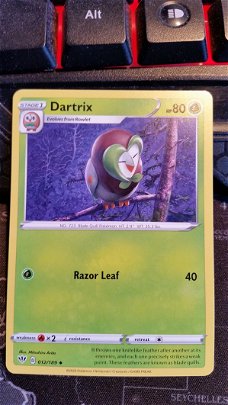  Dartrix  012/189  Uncommon Sword & Shield: Darkness Ablaze