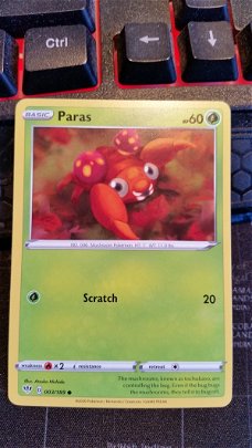  Paras  003/189  Common Sword & Shield: Darkness Ablaze