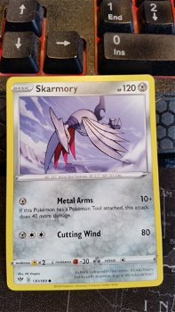 Skarmory 120/189 Common Sword & Shield: Darkness Ablaze - 0