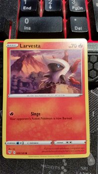 Larvesta 029/189 Common Sword & Shield: Darkness Ablaze - 0