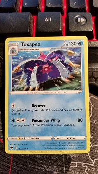 Toxapex 052/189 uncommon Sword & Shield: Darkness Ablaze - 0