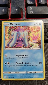 Mareanie 051/189 Common Sword & Shield: Darkness Ablaze - 0