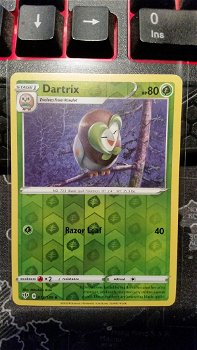 Dartrix 012/189 (reverse) Uncommon Sword & Shield: Darkness Ablaze - 0