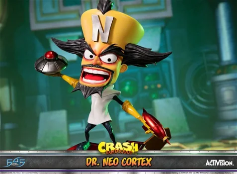 First4Figures Crash Bandicoot Dr. Neo Cortex - 3